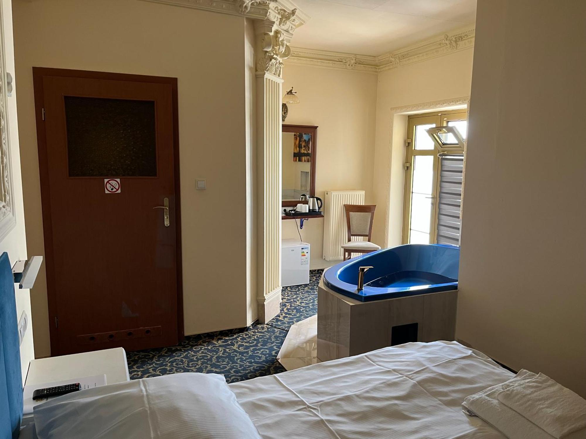 Michałowice Hotel Venecia Palace מראה חיצוני תמונה