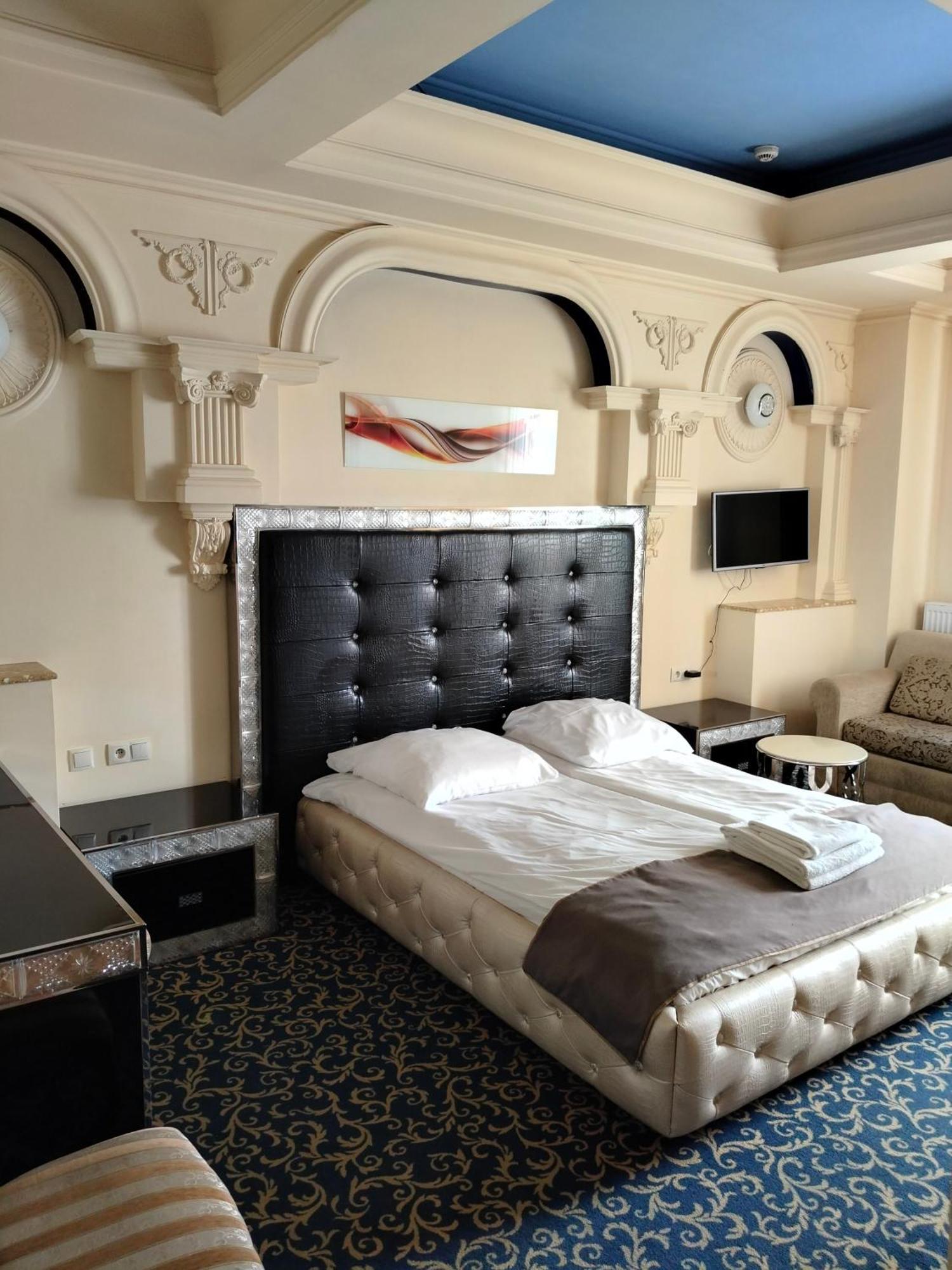 Michałowice Hotel Venecia Palace מראה חיצוני תמונה
