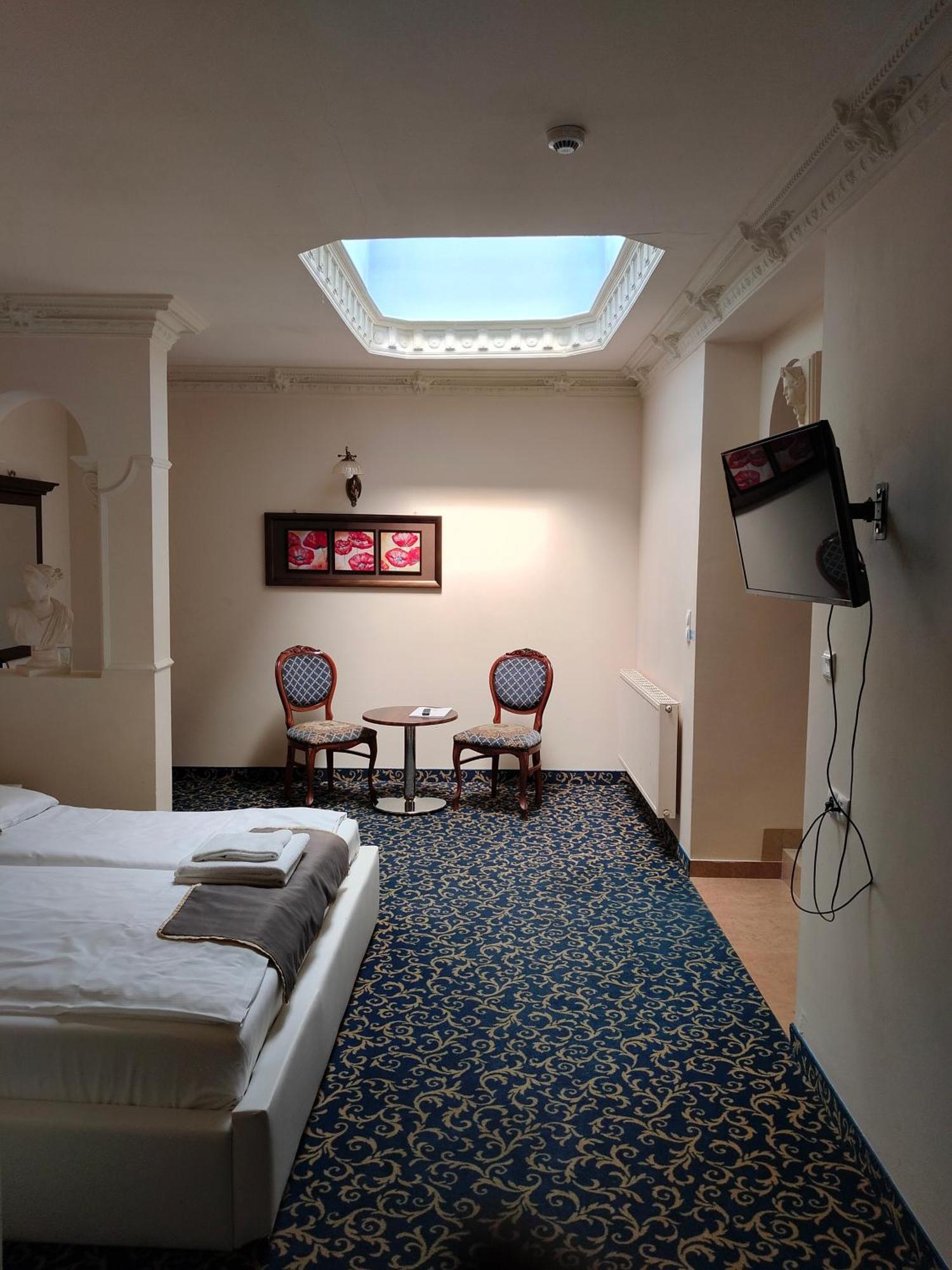 Michałowice Hotel Venecia Palace מראה חיצוני תמונה