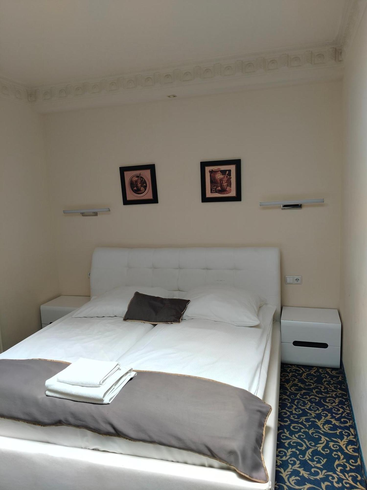 Michałowice Hotel Venecia Palace מראה חיצוני תמונה