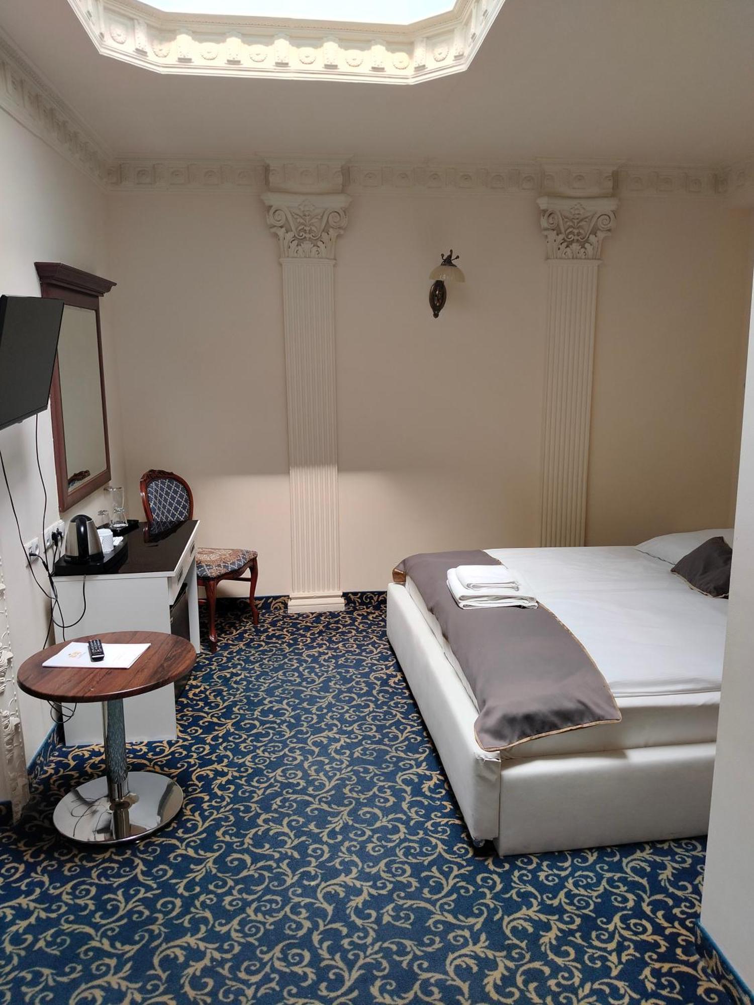 Michałowice Hotel Venecia Palace מראה חיצוני תמונה